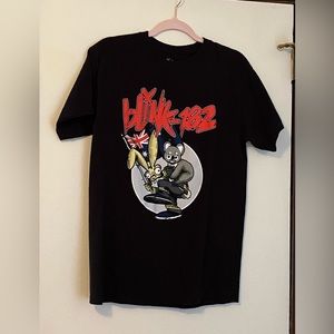 Blink 182 tee
